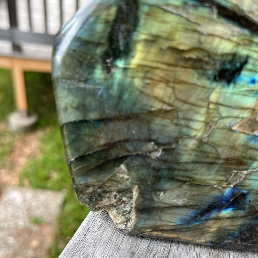 Labradorite Decorative Stone - Picture 3 of 6